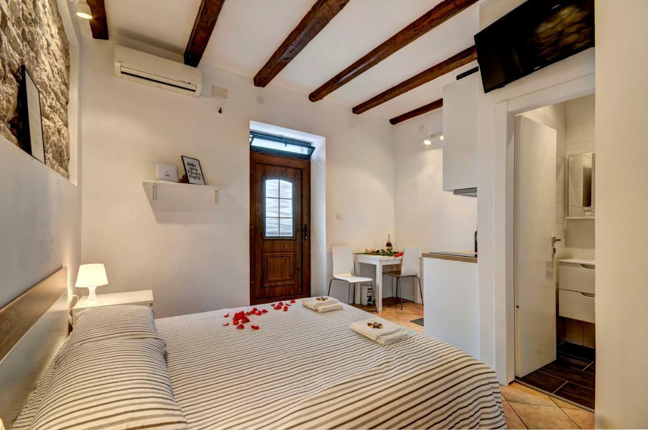 Apartman Amfiteatar Franko Pula Exterior photo